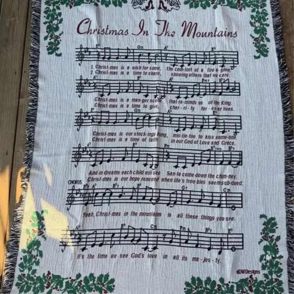eDW Designs Christmas In The Mountains Woven Throw Blanket